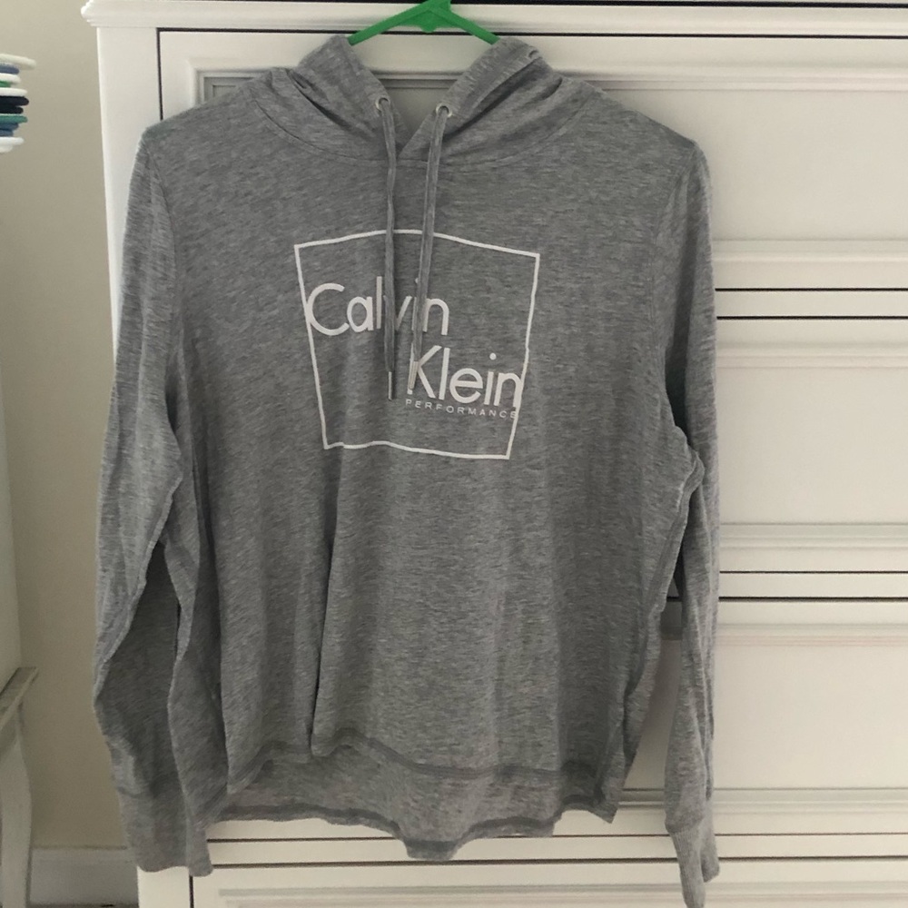 Long sleeve Calvin Klein tshirt